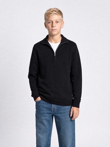 Petrol Industries Sweater in Black: front