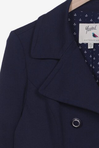 Yumi Jacket & Coat in L in Blue