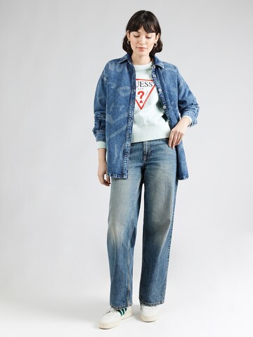 GUESS Sweatshirt in Blauw