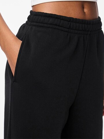 Loosefit Pantaloni 'PCChilli' di PIECES in nero