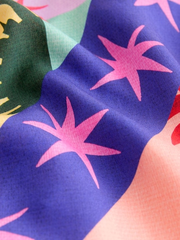 Next - Top em mistura de cores