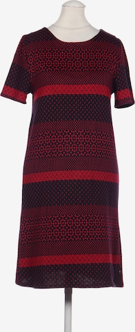 Louche Dress in S in Red: front