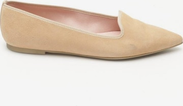 PRETTY BALLERINAS Flats & Loafers in 38 in White: front