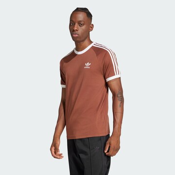 ADIDAS ORIGINALSMajica 'Adicolor Classics' - smeđa boja: prednji dio