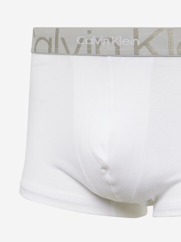 Calvin Klein Underwear شورت بوكسر بلون أبيض