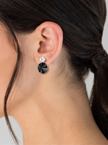 Lulu & Jane Earrings in Black: front