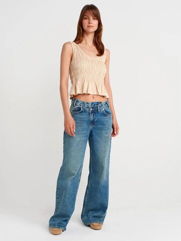 Dilvin Top in Beige