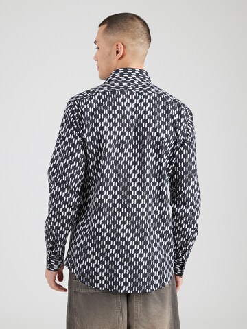 Karl Lagerfeld - Ajuste regular Camisa en negro