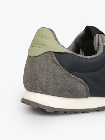 Scalpers Sneakers i grå