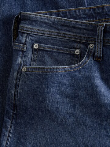 aprel Regular Jeans in Blauw
