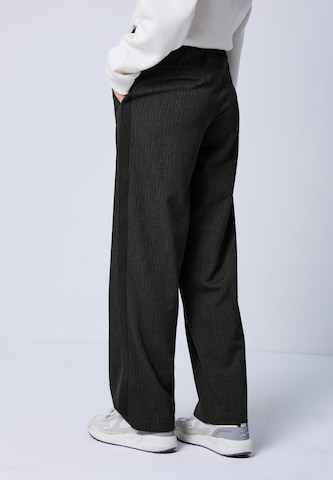 Street One Studio Regular Hose in Grau