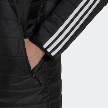 ADIDAS ORIGINALS Преходно палто 'Padded' в черно