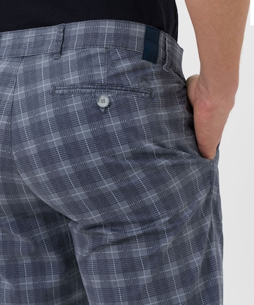 BRAX Regular Shorts in Blau