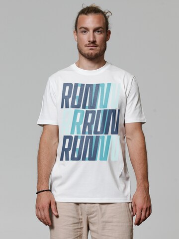 Watapparel Shirt ' Run, Run, Run' in Wit: voorkant
