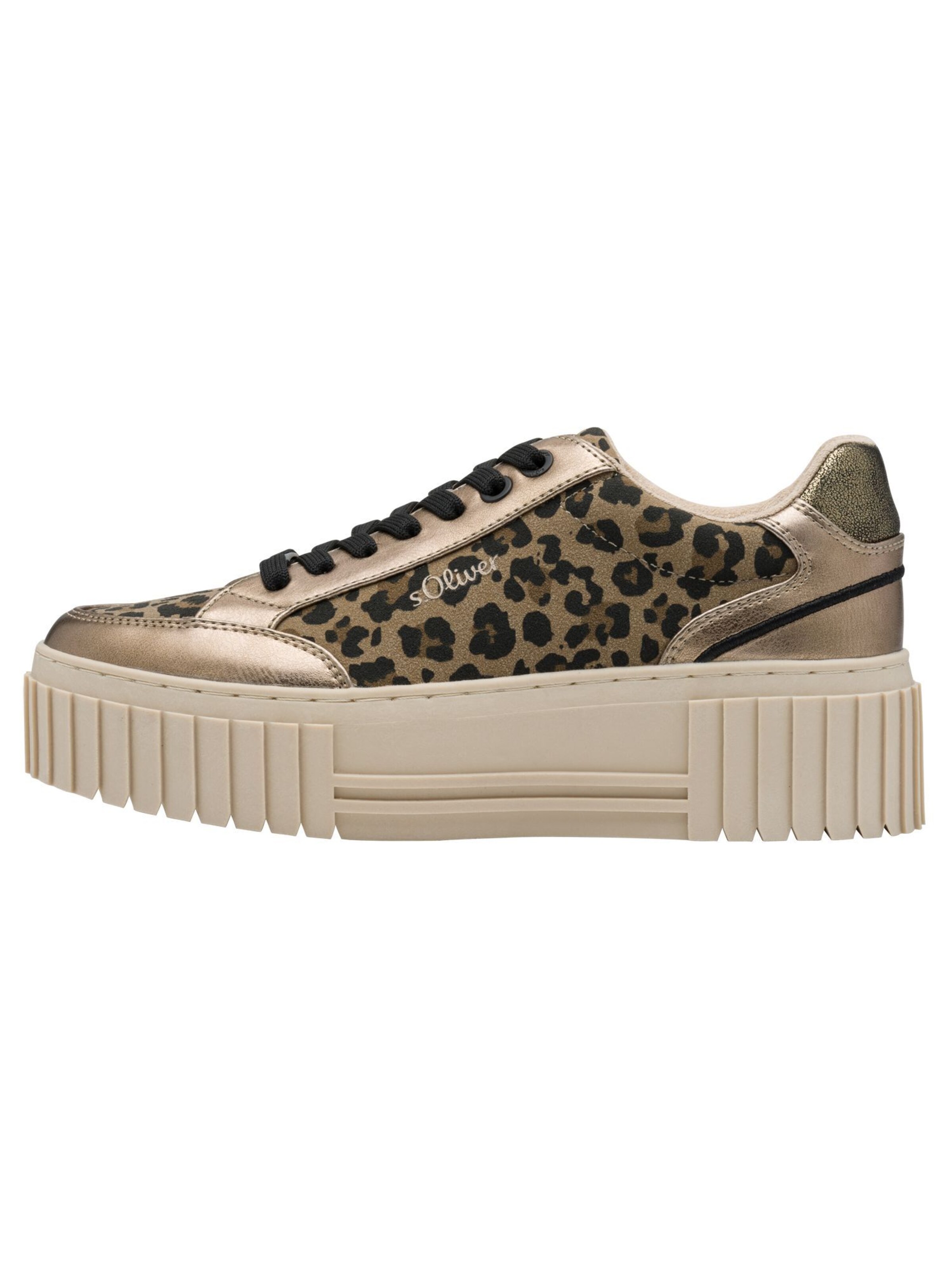 s.Oliver Sneakers in Beige