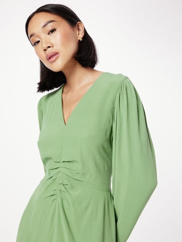 UNITED COLORS OF BENETTON Dress in Green