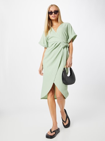Gina Tricot Платье 'Jesse' в Зеленый