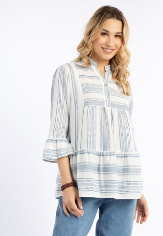 IZIA Tunic in White: front