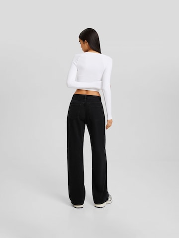 Bershka Wide Leg Jeans in Schwarz