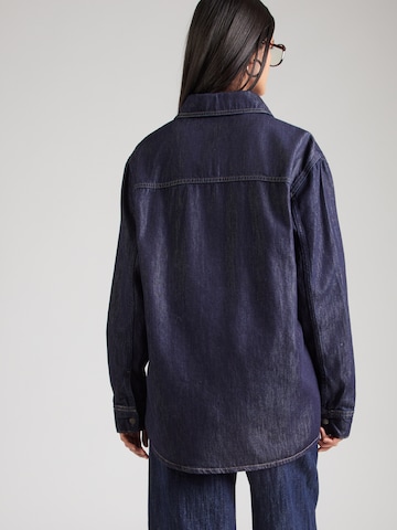 Sisley Блуза в синьо