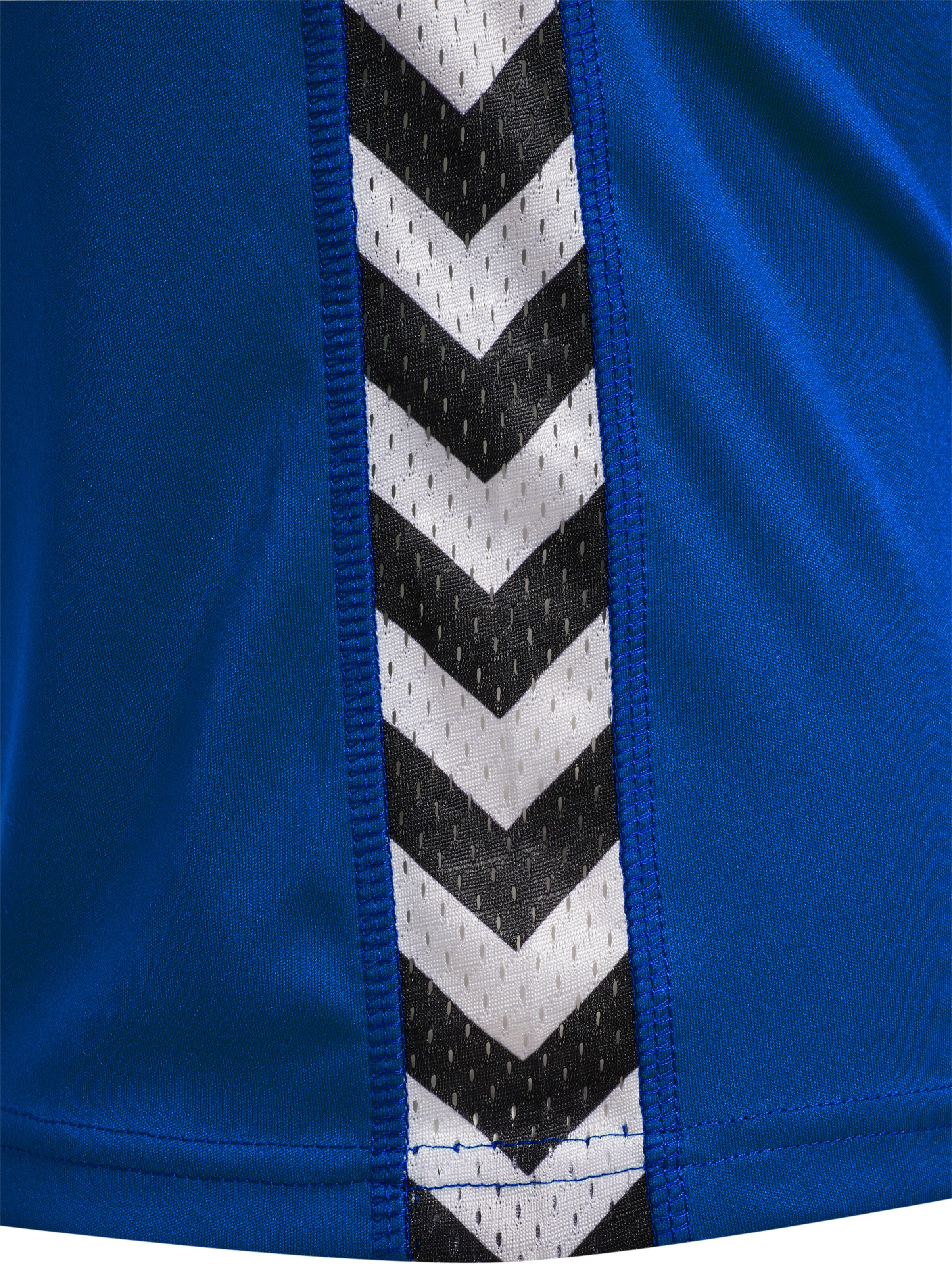 Hummel Performance shirt in Blue
