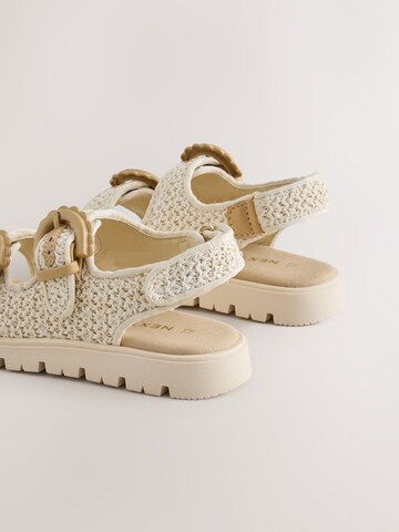 Next Sandaler i beige