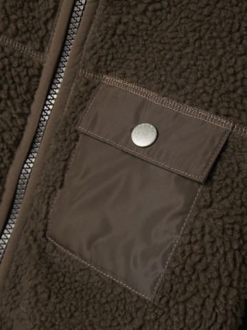 Giacca di pile di NAME IT in marrone