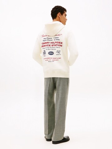 TOMMY HILFIGER Sweatshirt in Beige