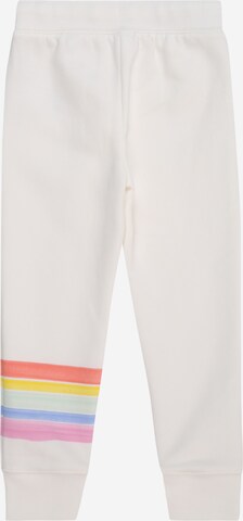 Tapered Pantaloni de la GAP pe alb