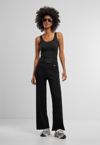 Aim'n - regular Pantalón en negro