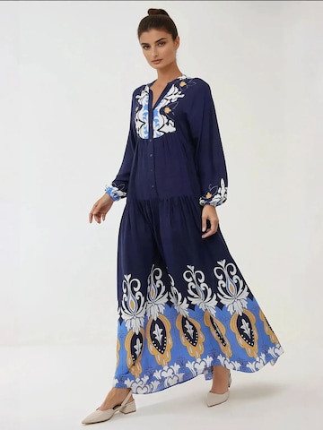 Hiccup - Vestidos camiseiros em azul