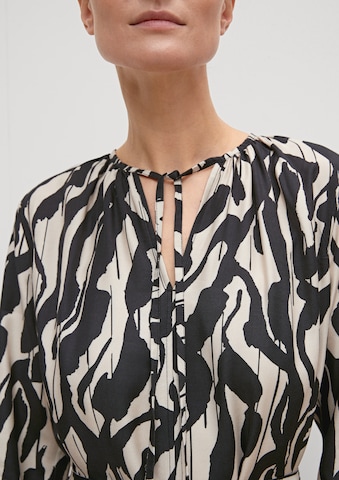 Robe COMMA en beige