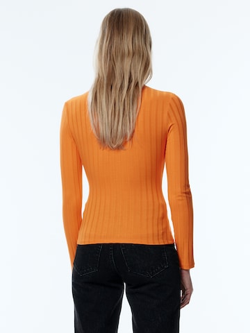 EDITED Shirt 'Charlot' in Oranje