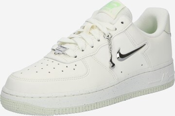 Nike Sportswear Låg sneaker 'AIR FORCE 1' i beige: framsida