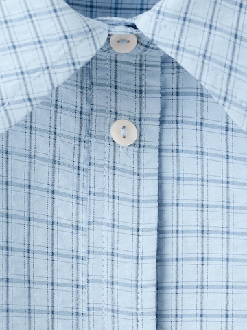 Bluză 'IRUYA' de la MANGO pe albastru