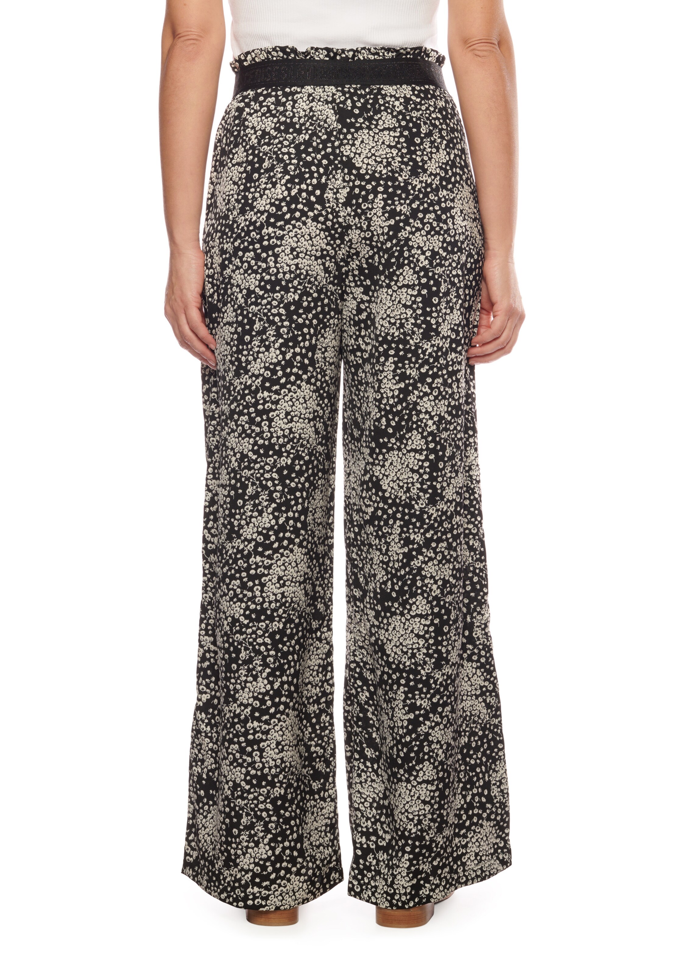 Le Temps Des Cerises Regular Stoffhose in Schwarz