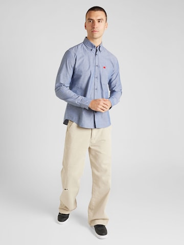 HUGO Red - Ajuste estrecho Camisa 'Evito' en azul