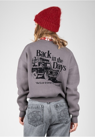 Pullover 'Back In The Days' di Prohibited in grigio