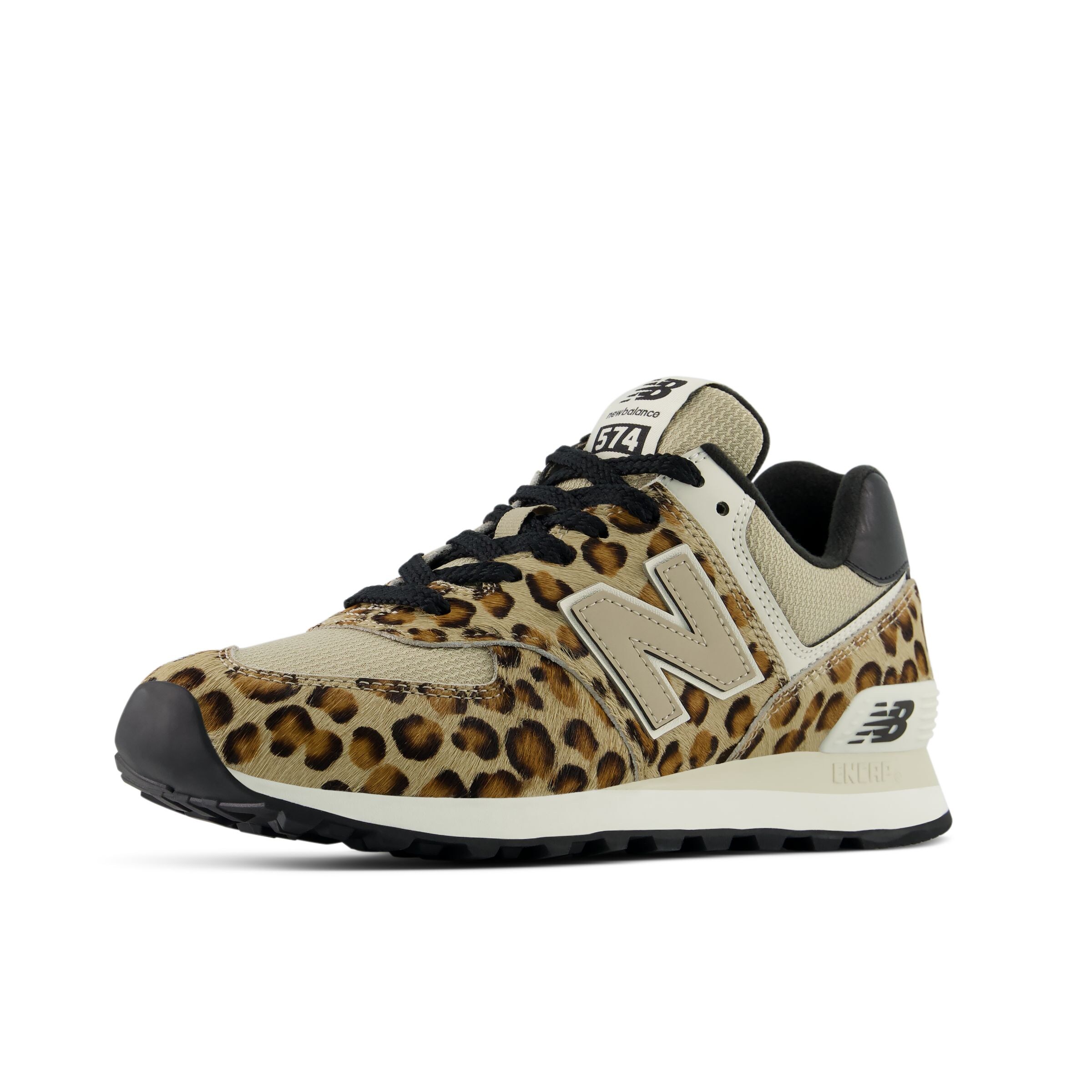 new balance Sneaker '574'. in Beige