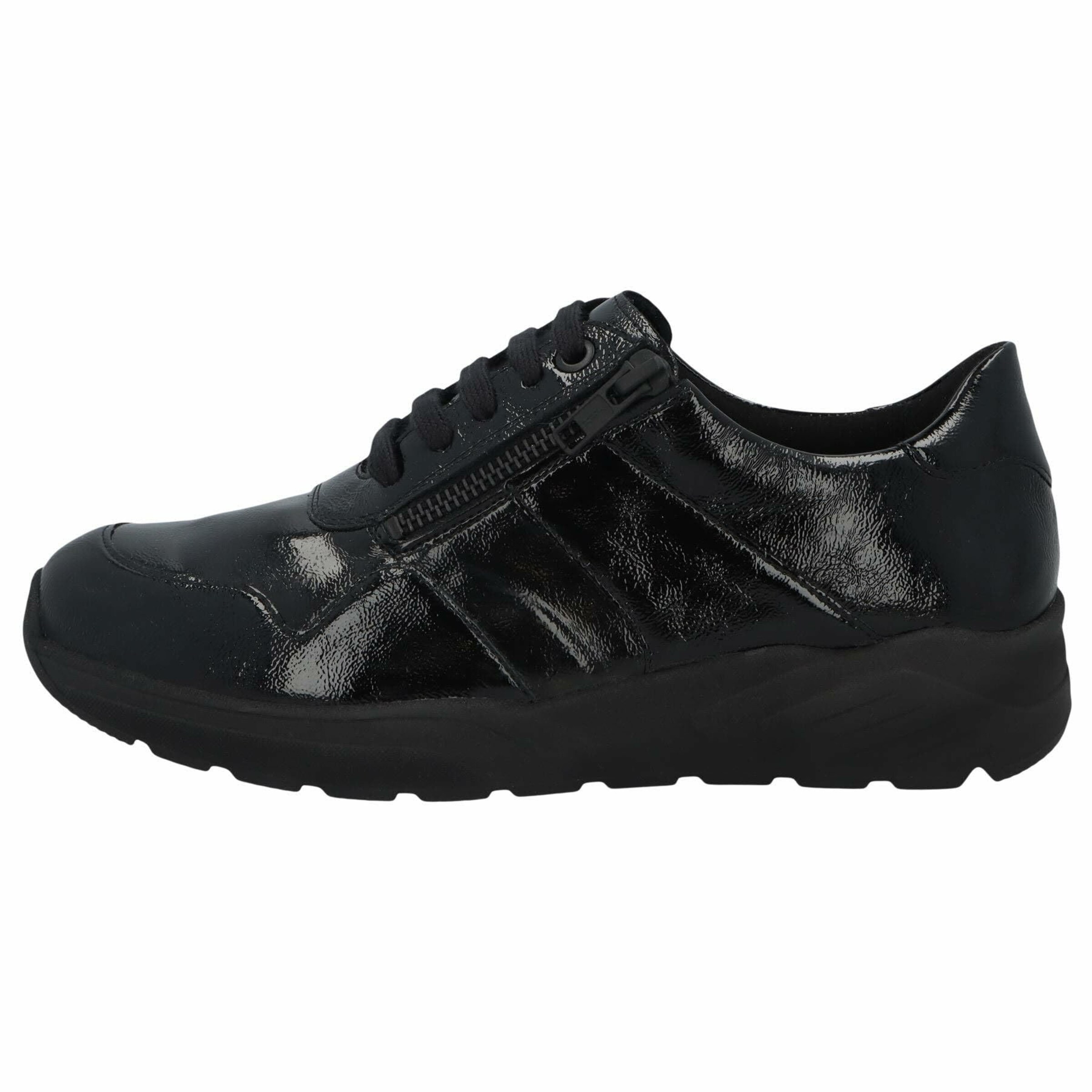 SOLIDUS Platform trainers in Black