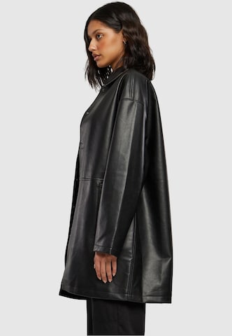 Urban Classics Ανοιξιάτικο και φθινοπωρινό παλτό σε μαύρο