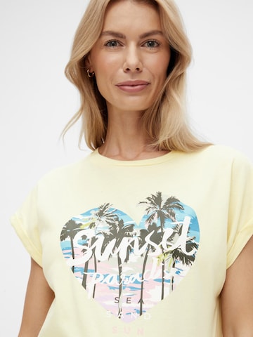 MAMALICIOUS Shirt 'VACAY' in Yellow