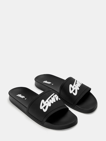 Mule 'STWD' Pull&Bear en noir
