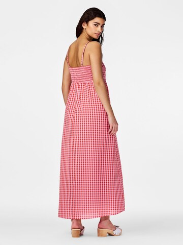 PIECES Sommerkjole 'PCLiliane' i pink