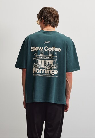 T-Shirt 'Massa' Pegador en vert : devant
