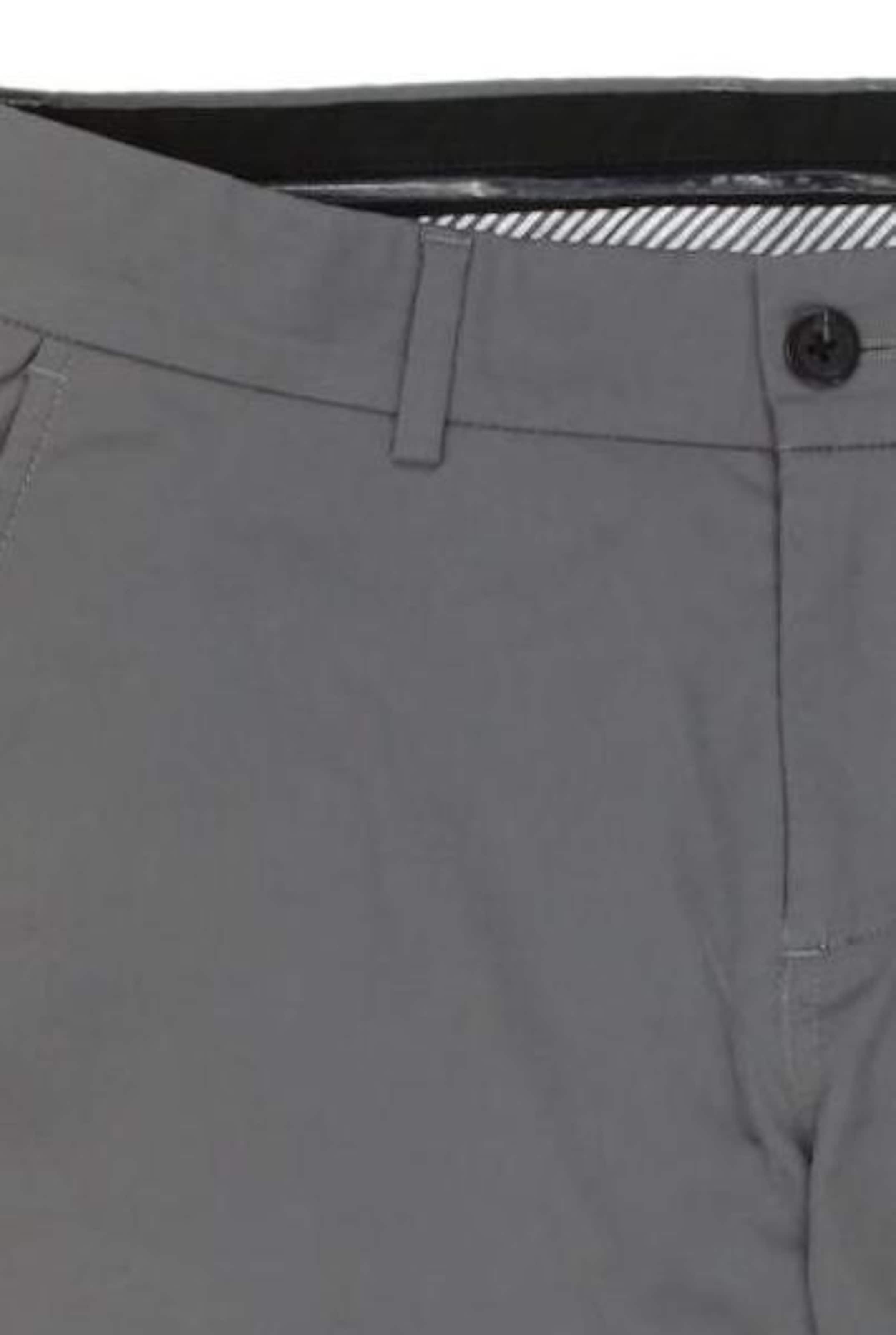 KJUS Shorts in 30 in Grey
