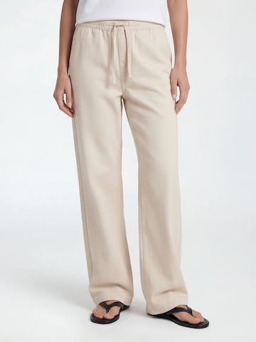 AMALY Loosefit Byxa i vit: framsida