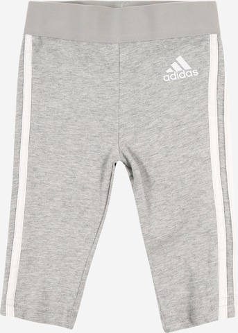 ADIDAS SPORTSWEAR Regular Sportbyxa 'Essentials 3 Stripes' i grå: framsida