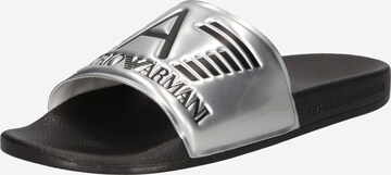 Claquettes / Tongs EA7 Emporio Armani en argent : devant