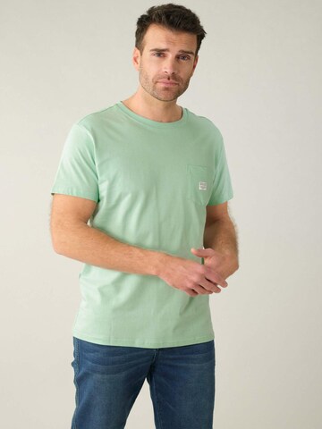 T-Shirt 'Basito' Deeluxe en vert